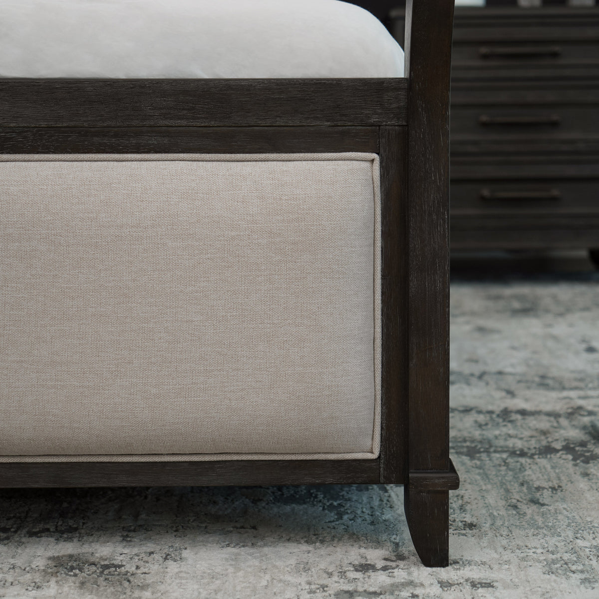 Audrey Sleigh King Bed, Gray